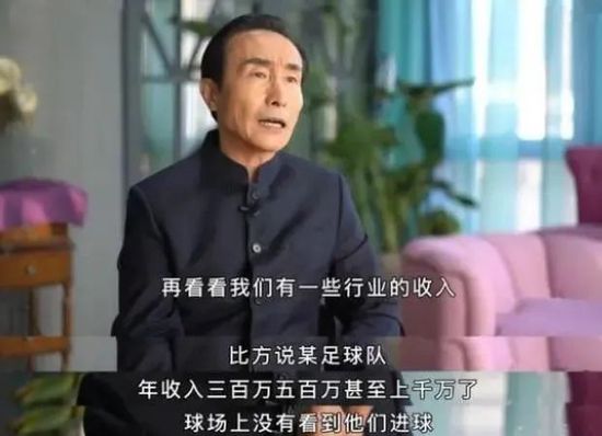 还有其他反映社会热点的电影如:《我不是药神》，《银河补习班》等电影，票房也会大卖